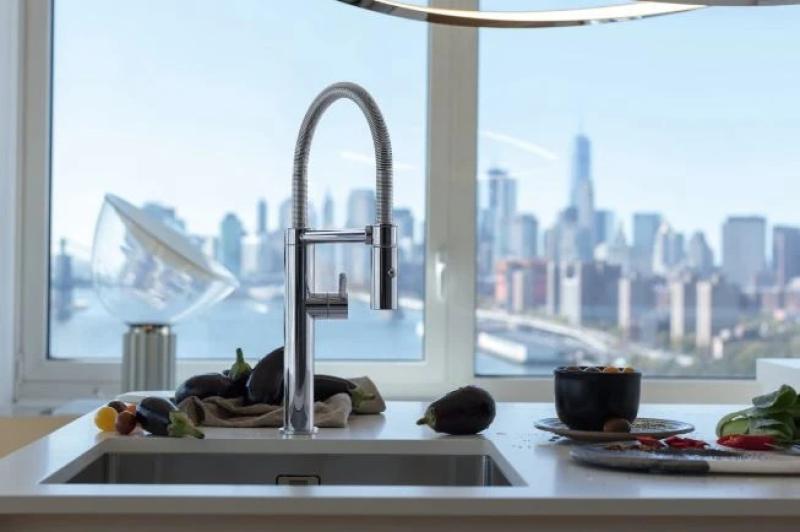 Franke Pescara Semi Pro L Kuhinjska Pipa fleksibilni izliv krom 115.0393.975