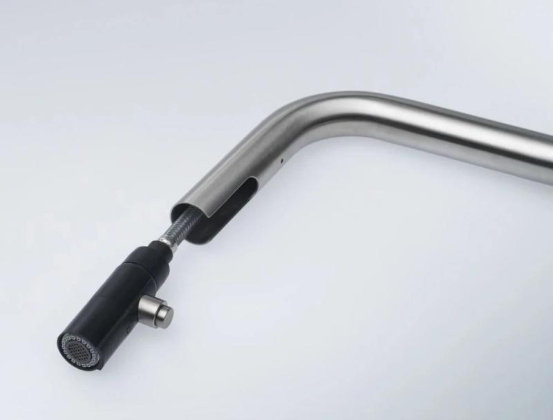 Franke Kuhinjska armatura Kubus s izvlečno ročno prho nerjaveče jeklo 115.0529.207