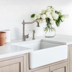 PB Nostalgijska kuhinjska pipa z ločeno izvlečno ročno prho iz nerjavečega jekla