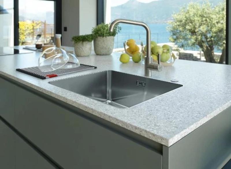 Franke Mythos MYX 210.55 rvs sink 55x40cm flush-mounted 127.0607.101