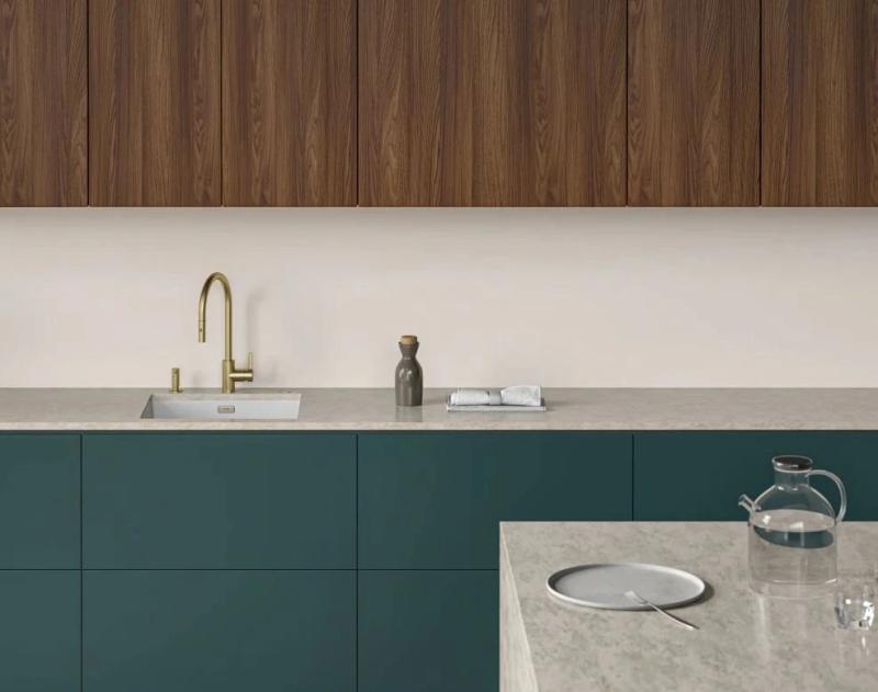 Franke gouden Keukenkraan Eos Neo met uittrekbare sproeikop pvd gold 115.0681.244