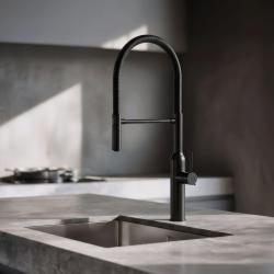 Quadri Stamford visoka kuhinjska pipa s fleksibilnim izlivom mat črna 1208956079