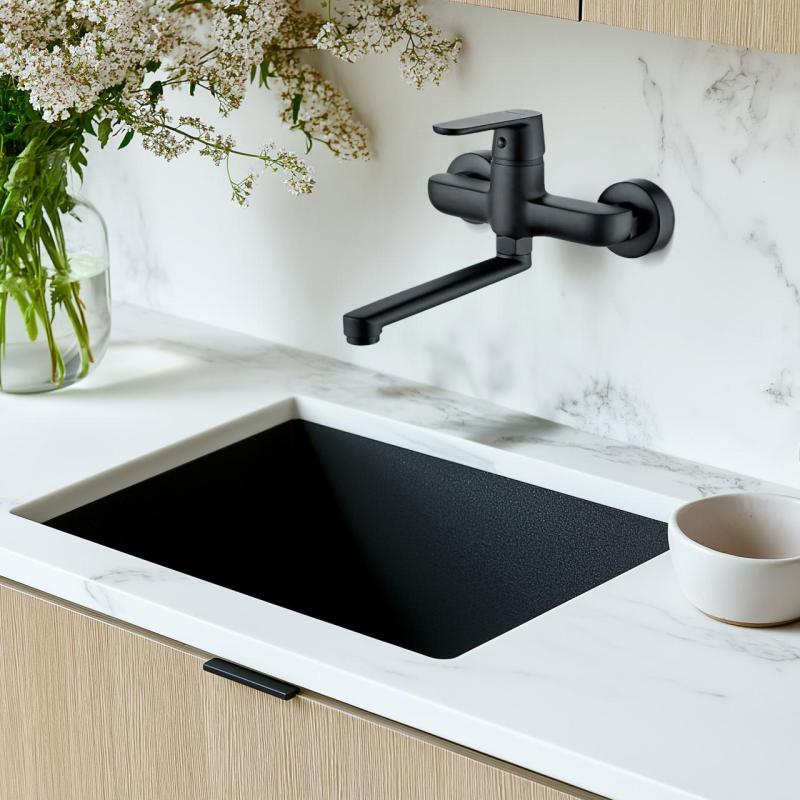 AquaTrimo Chopin črna stenska pipa s spodnjim izlivom 235 mm 21CP7075SW