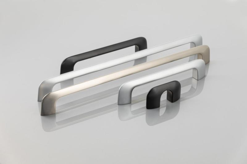 Zamak ročaj MILANO C=32 mm črna mat 1208959293