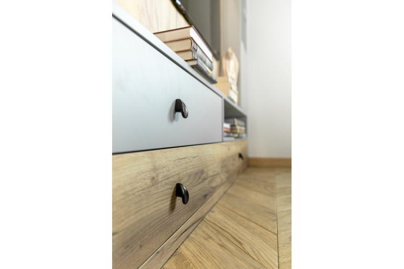 Gumb Zamak VENICE mat črna 1208959338