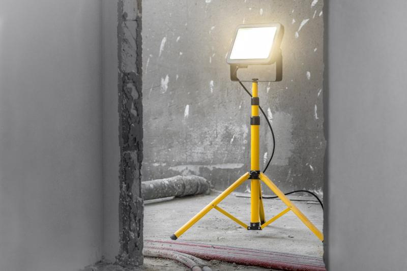 LED reflektor VIPER, 150W, 15000lm AC220-240V, 50/60 Hz, PF>0,9, RA>80, IP65, 120°, 4000K, siva 1208963239