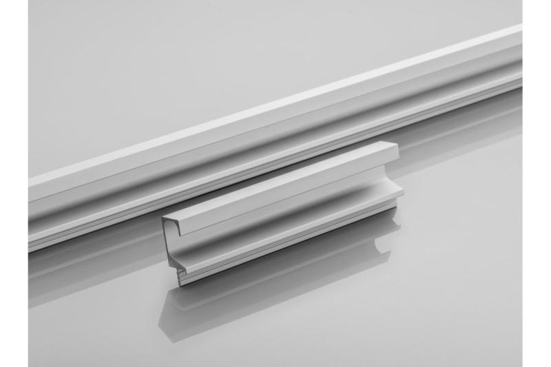 Aluminijasti profil z zatiči C, 3,5 m, anodiziran 1208964053
