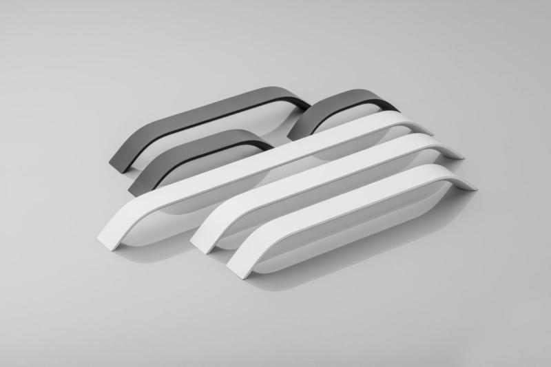 Aluminijasti ročaj 337 C=224mm aluminij 1208965427