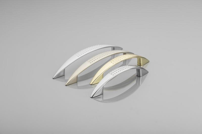 Ročaj Zamak 05 C=96mm satin 1208965726