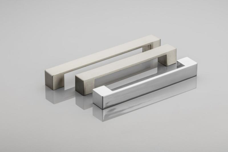 Ročaj Zamak UZ-79F C=160mm krom 1208965793