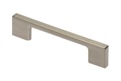 Ročaj Zamak 819 C=96mm brušeno jeklo 1208965798