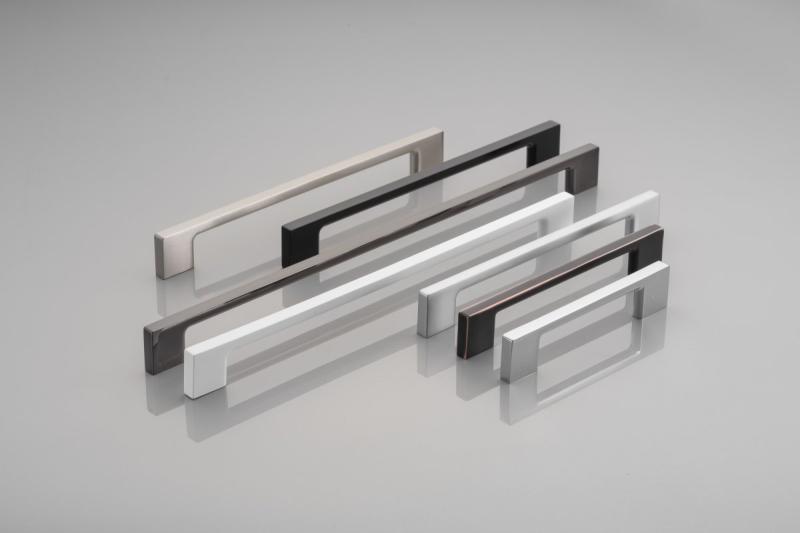 Ročaj Zamak 819 C=160mm črna 1208965825