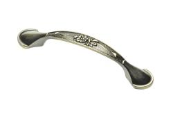 Zamak ročaj ARDEA C=96 mm starinsko brušena medenina 1208965870