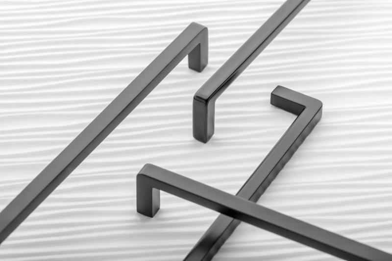 Ročaj Zamak BAGIO C=128 mm črna mat 1208965885