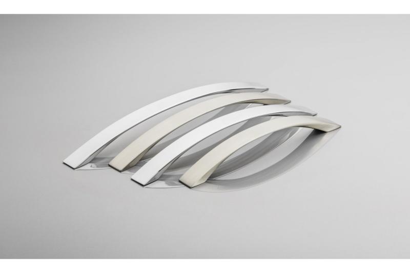 Zamak ročaj CALABRIA C=160 mm brušeno jeklo 1208965917