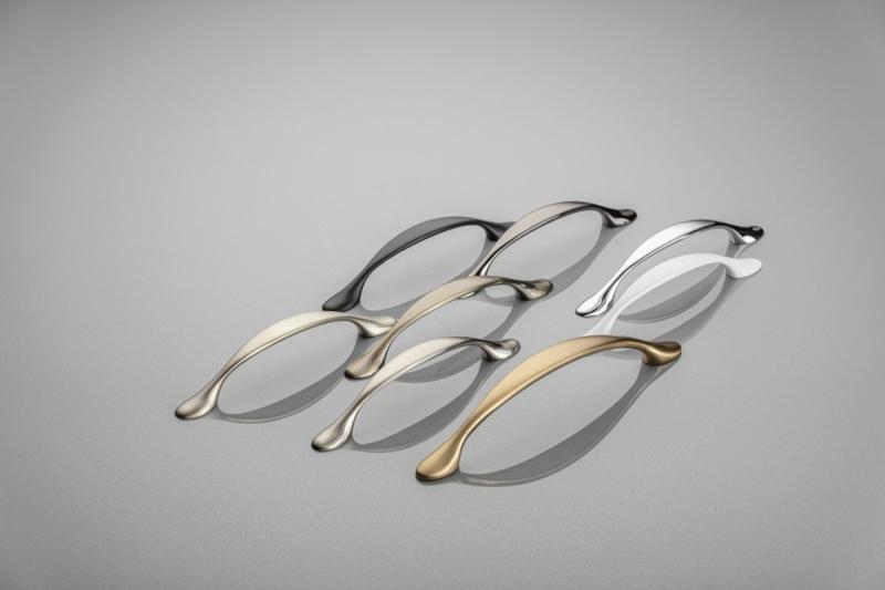 Ročaj Zamak CAMAIO C=128mm saten 1208965923