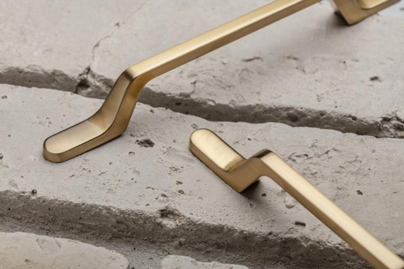 Bracket FLAVIO C=192 mm inox - brushed steel 1208966022