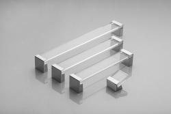 Zamak ročaj OLIVA C=160 mm kromirane noge + prozoren akril 1208966156