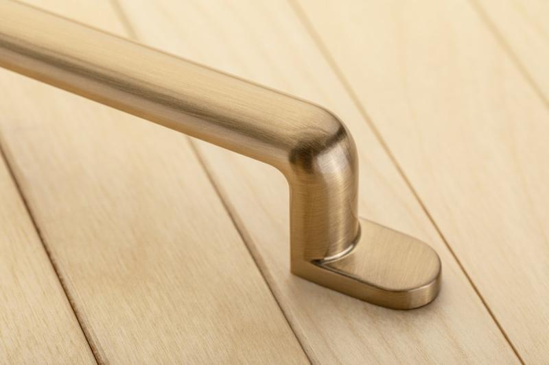 Ročaj Zamak OTTO C = 160 mm šampanjec 1208966181