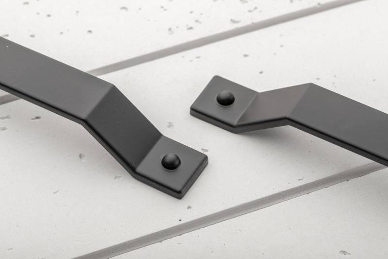 Ročaj Zamak STEP C = 160 mm črna mat 1208966205