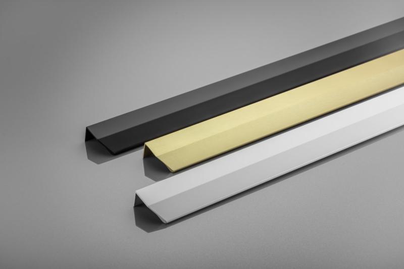 Nosilec pohištva GTV TREX CROSS, C=3x352 mm, L= 1200 mm, Al, črna mat 1208967000