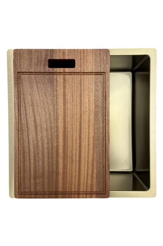 Pure.Sink Prestige pomivalno korito 40x40 cm PVD Zlato 10mm radijus za vgradnjo, plosko vgradnjo in nadgradnjo PPG4040-60