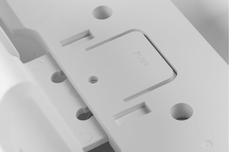 Sončna svetilka z detektorjem gibanja in mraka DAVOS, LED, 1000lm, 4000K, 2000mAh, IP54, bela