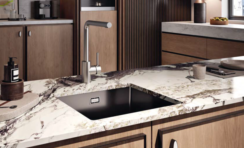 Ausmann Ceramic Ember Keramična podloga Črna kvadratna pomivalna korita Nadgradnja in podgradnja 40 x 40 cm z nerjavečim jeklenim čepom 1208970507