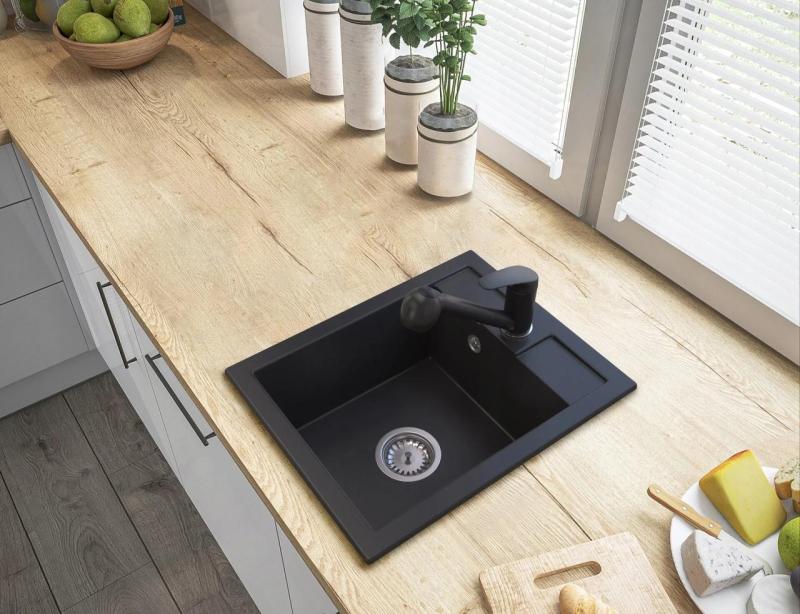 Graniteland Rhea Kuhinjska pipa Črna z Izvlečno Izlivno Cevjo in Dvojno-Funkcijsko Ročno Prho 1208970711