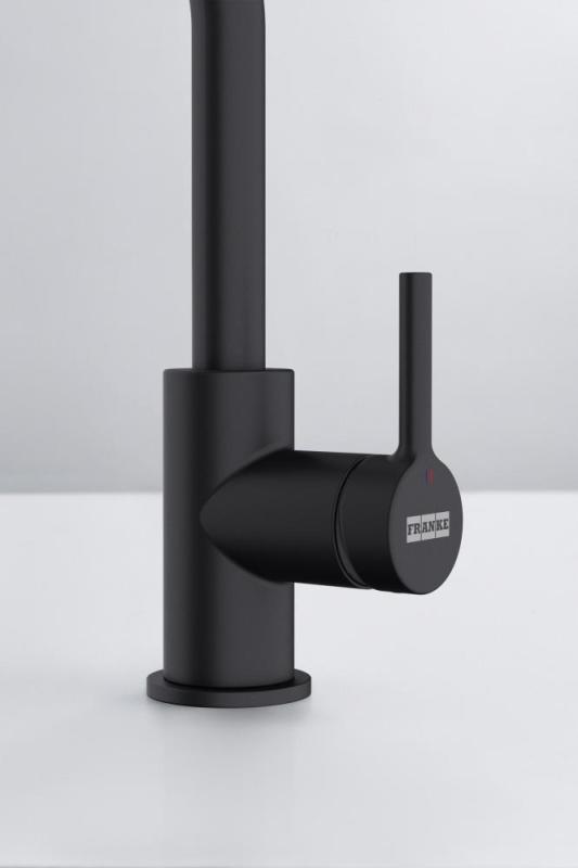 Franke Lina L Kuhinjska pipa Vrtljiv izliv Onyx 115.0728.478