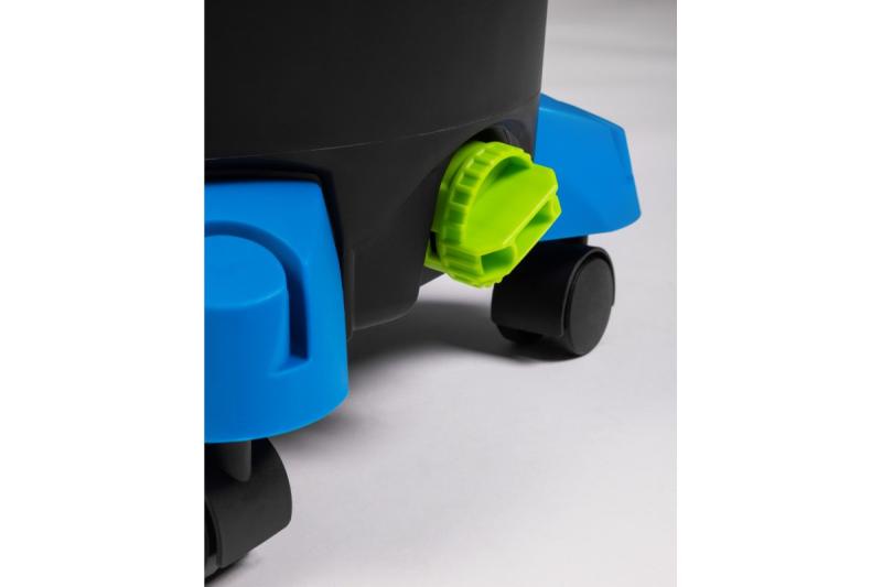 Univerzalni mokri in suhi sesalnik 20 l