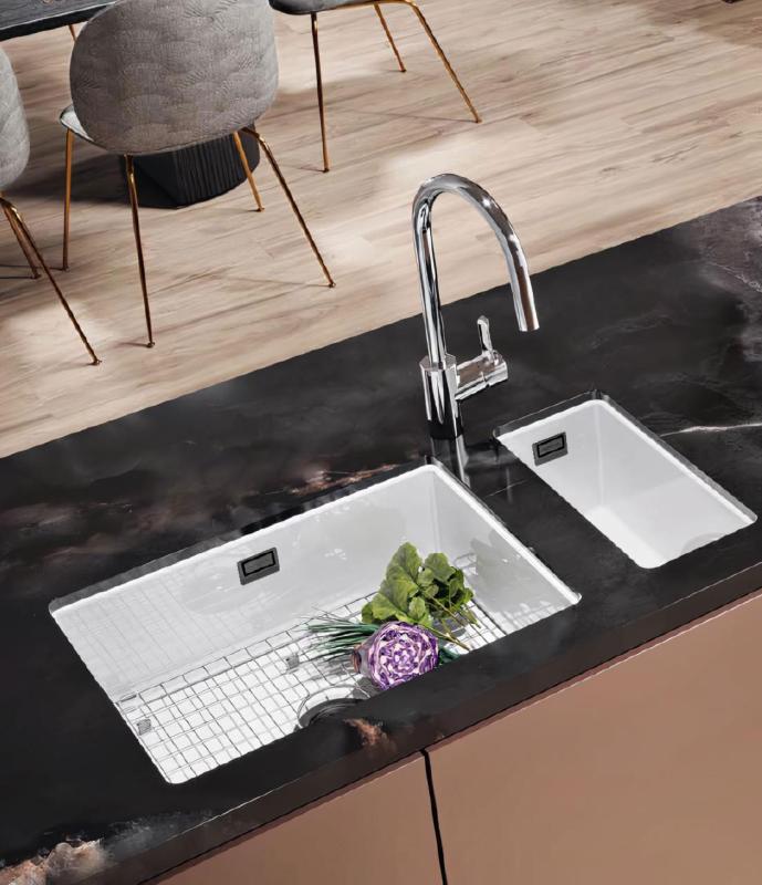 Ausmann Ceramic Ember Keramični bel polovični umivalnik za nadgradnjo in podgradnjo 174 x 400 mm z Gun metal čepom 1208971503