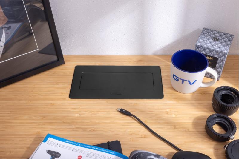 MULTISOFT Pohistvena vtičnica 2x vtičnica z ozemljitvijo, USB A+C, RJ45, napajalni kabel z vtičem, črna